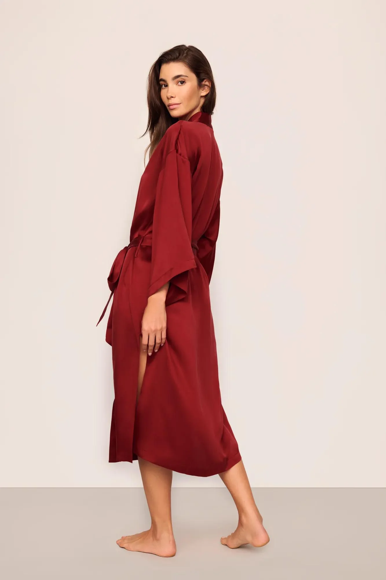 Eberjey x  Lily Aldridge - Inez Washable Silk Robe - Image 4